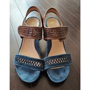Earthies Asola Deep Blue Suede Leather Sandals Size 8